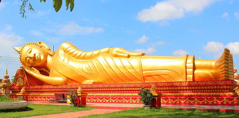 Bouddha couché à Vientiane