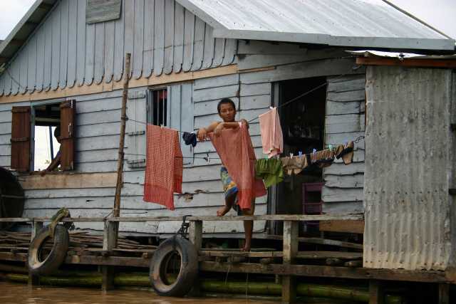 The loop around the lake + Kratie (dolphins) + Banteay Chmar