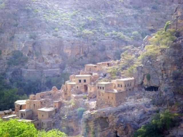 Évadez-vous en Oman - Explorez la majestueuse montagne, le désert et la mer d'Oman