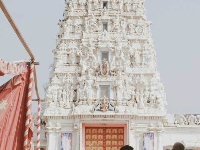 Cultural Kaleidoscope: Discover India's Golden Treasures