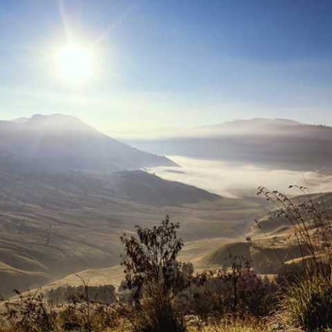 Between temples and volcanoes, from Java to Bali