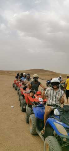 Aventura de 4 días en el desierto de Merzouga y noche en campamento bereber.