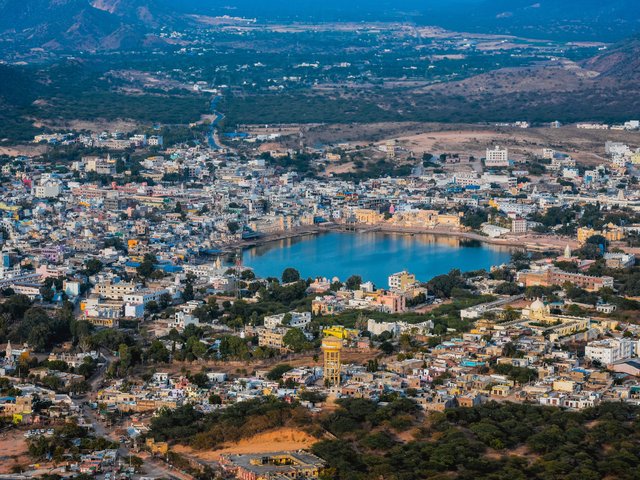 Caleidoscopio cultural: Descubre los tesoros dorados de la India