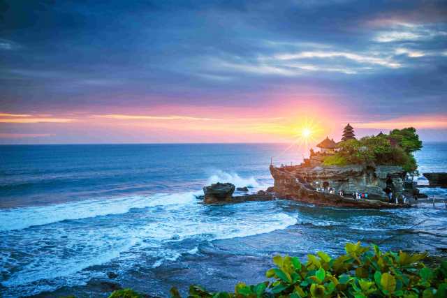 BALI, FLORES AND SUMATRA: THE GREAT JOURNEY
