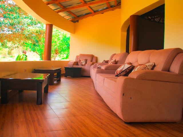 Depuis Nairobi : Safari de groupe de 3 jours et 2 nuits au Maasai Mara en 4x4, gamme intermédiaire