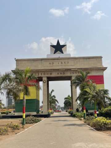 14 Tage Abenteuer ab Abidjan zur Entdeckung von Ghana, Togo und Benin.