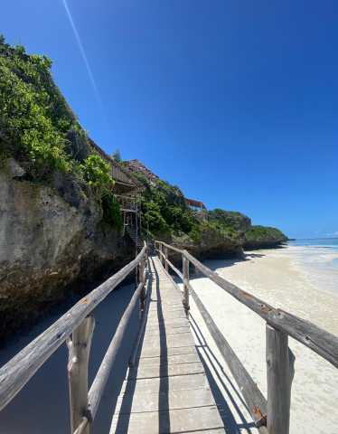 Circuit Safari du Nord de 11 jours et circuit de milieu de gamme à Zanzibar