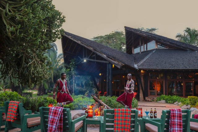 3-Day Amboseli Luxury Safari with Mombasa/Diani Drop-Off