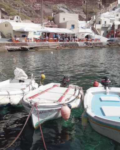 Tra vulcano e natura : Santorini & Naxos altrimenti