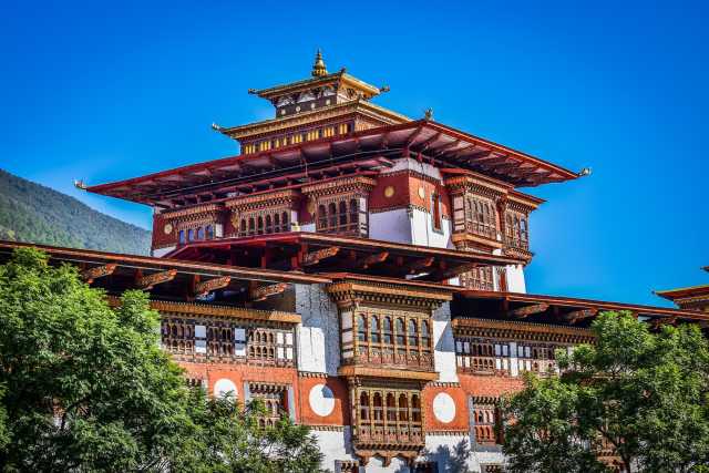 Tour culturale del Bhutan occidentale via Nepal