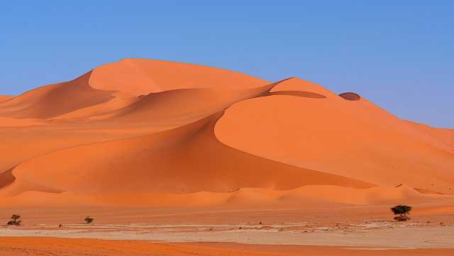 Immersion in Tadrart Rouge