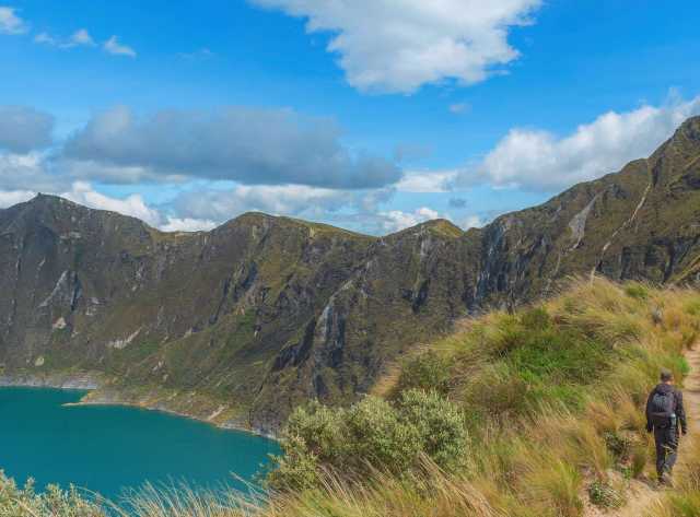 7 days of low-cost travel to the Galápagos Islands, in San Cristóbal.