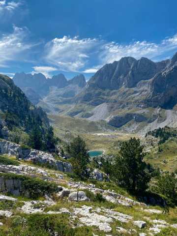 Out of This World, 13 Days in Alien Places