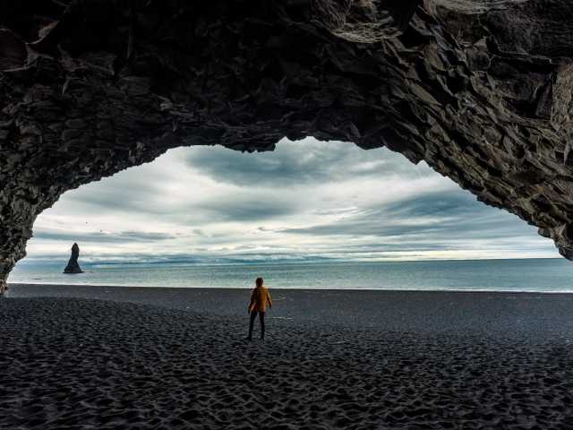 Épica Excursão em Pequeno Grupo pela Costa Sul – Cachoeiras & Praia de Areia Preta