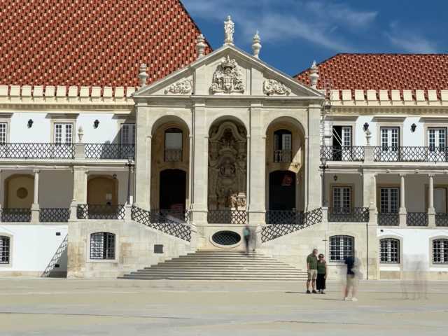 Porto, Aveiro et Coimbra : escapade vinicole et patrimoniale du Douro