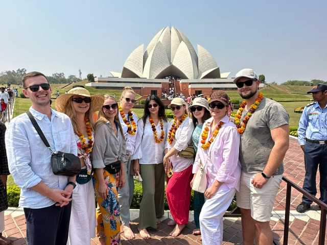 Descubra o Majestoso Duo: Delhi & Agra em 3 Dias