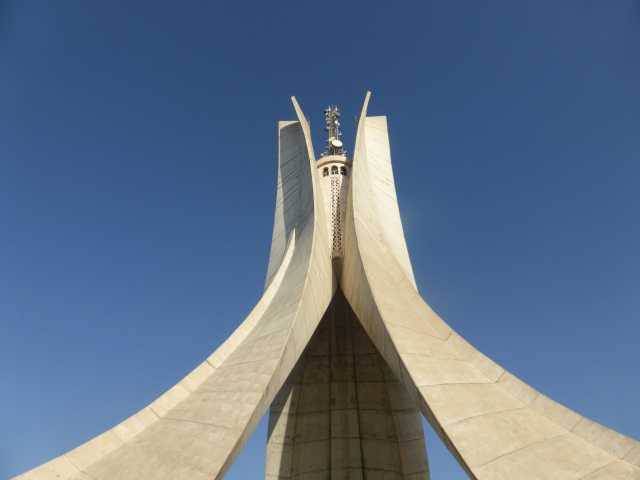 Authentic Algerian desert by 4x4.