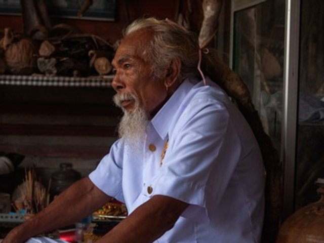 Viagem espiritual a Bali: ioga, purificação e reconexão no coração da ilha dos Deuses.