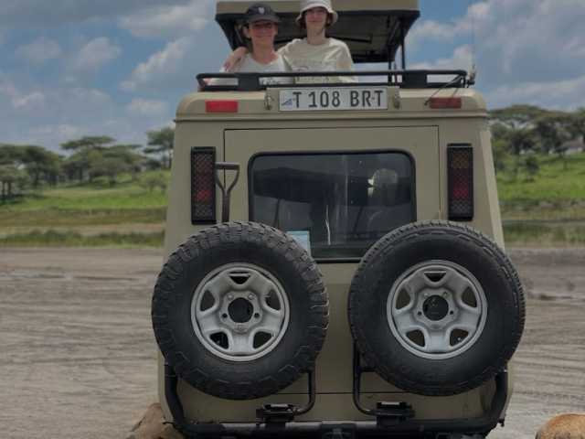 Safari de 5 jours en Tanzanie : aventure à Tarangire, Serengeti & Ngorongoro