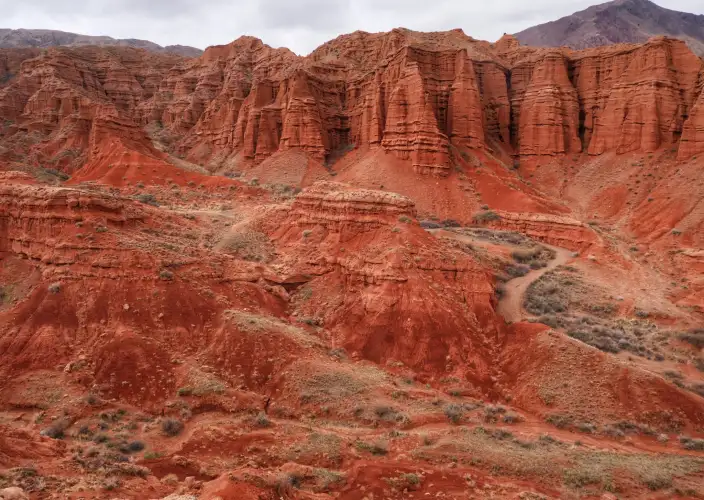 Escursione a cavallo su misura in Kirghizistan – Monti Celesti - TASH RABAT – CHON KEMIN - Foto del giorno