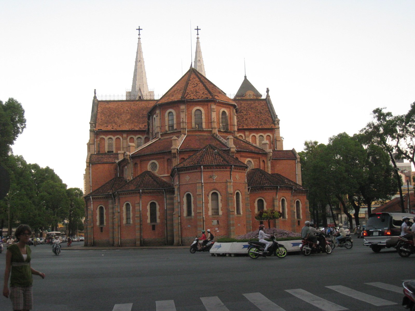 Vietnamesisches Familienerbe: 15 Tage voller Magie - null - Tagesfoto