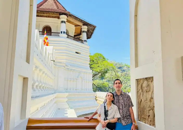 Sri Lanka en 8 Días – Un Viaje a Través de la Isla de Colores - Sigiriya → Dambulla → Jardín de Especias → Kandy - Foto del día