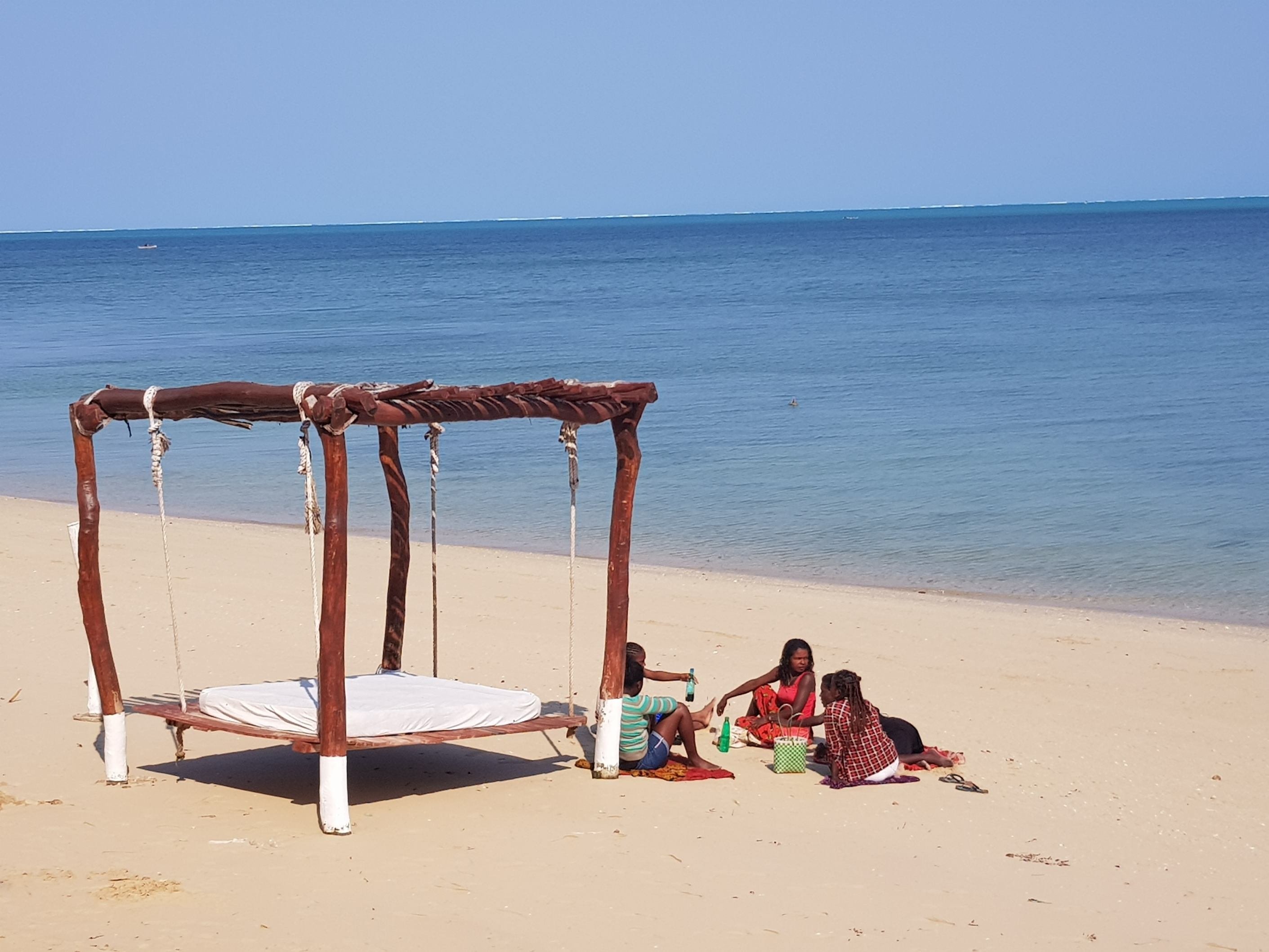 Expeditie in VEZO prauwen - Morombe - Mangily - Morombe - Mangily