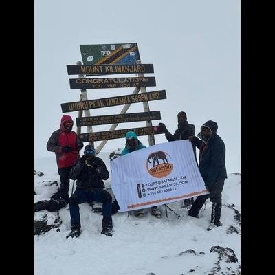 Tanzania Safari & Kilimanjaro Trekking - Summit Day – Kibo Hut to Uhuru Peak and Back to Horombo Hut - f1e1a23f485169d5641e5888b8b43294