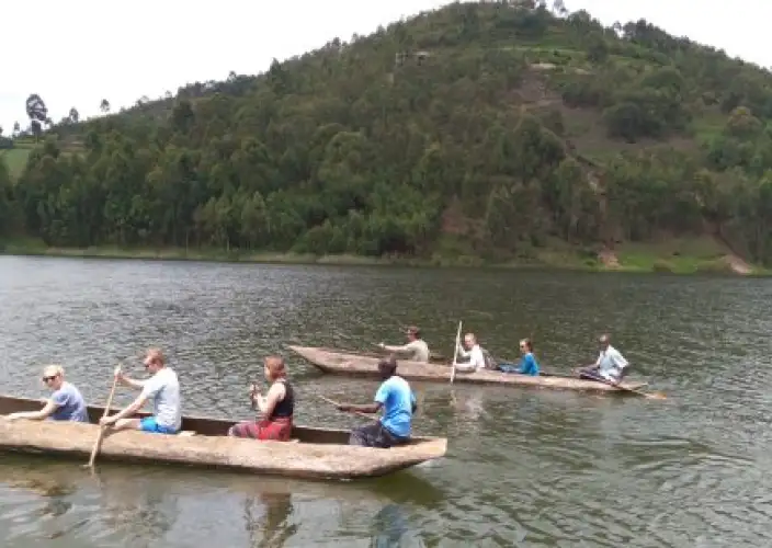 21-tägige Große Ostafrika-Expedition - Ruhija Gorilla Trekking & Transfer zum Lake Bunyonyi - Tagesfoto