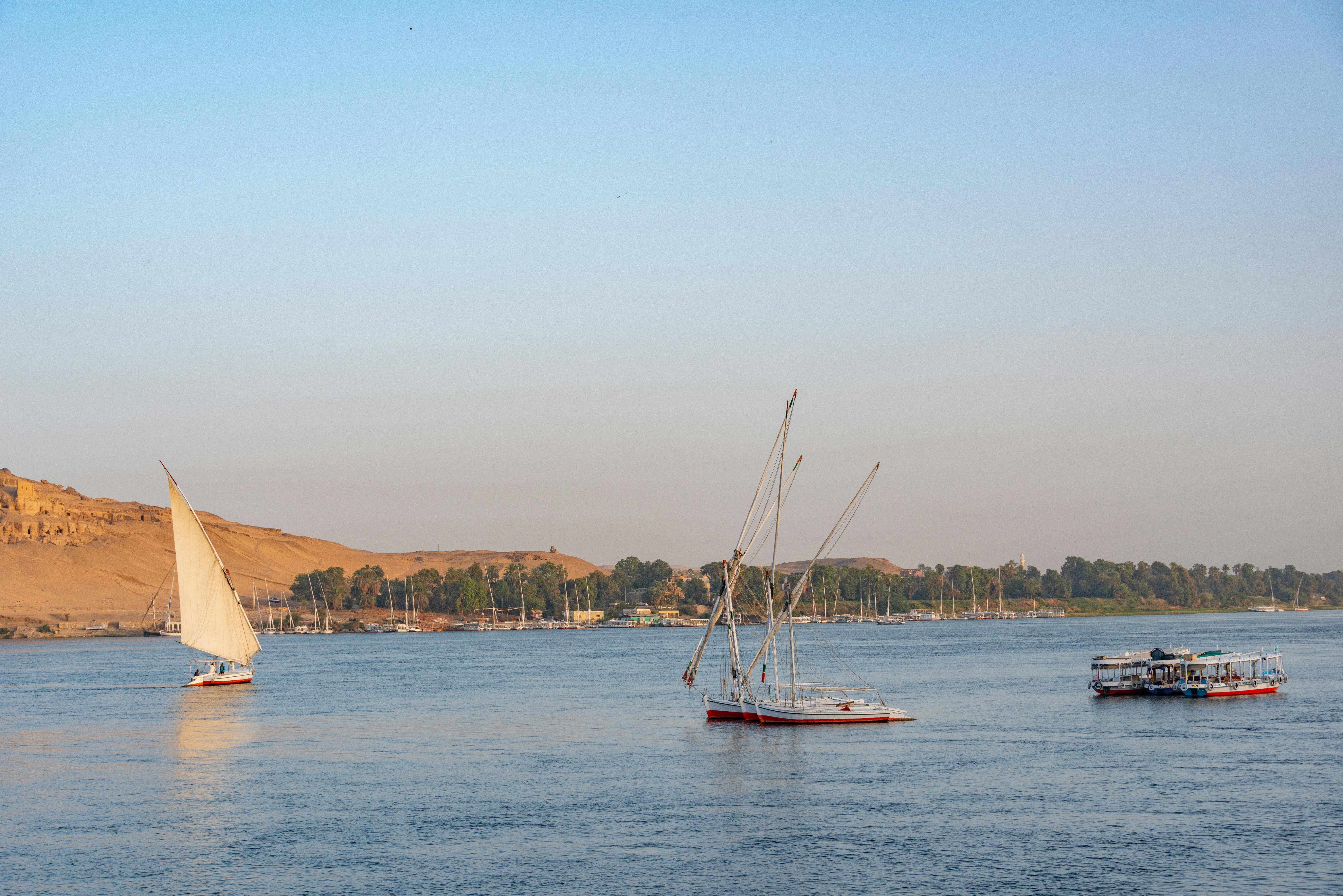 Cairo, Nile cruise and Red Sea - Aswan - Aswan