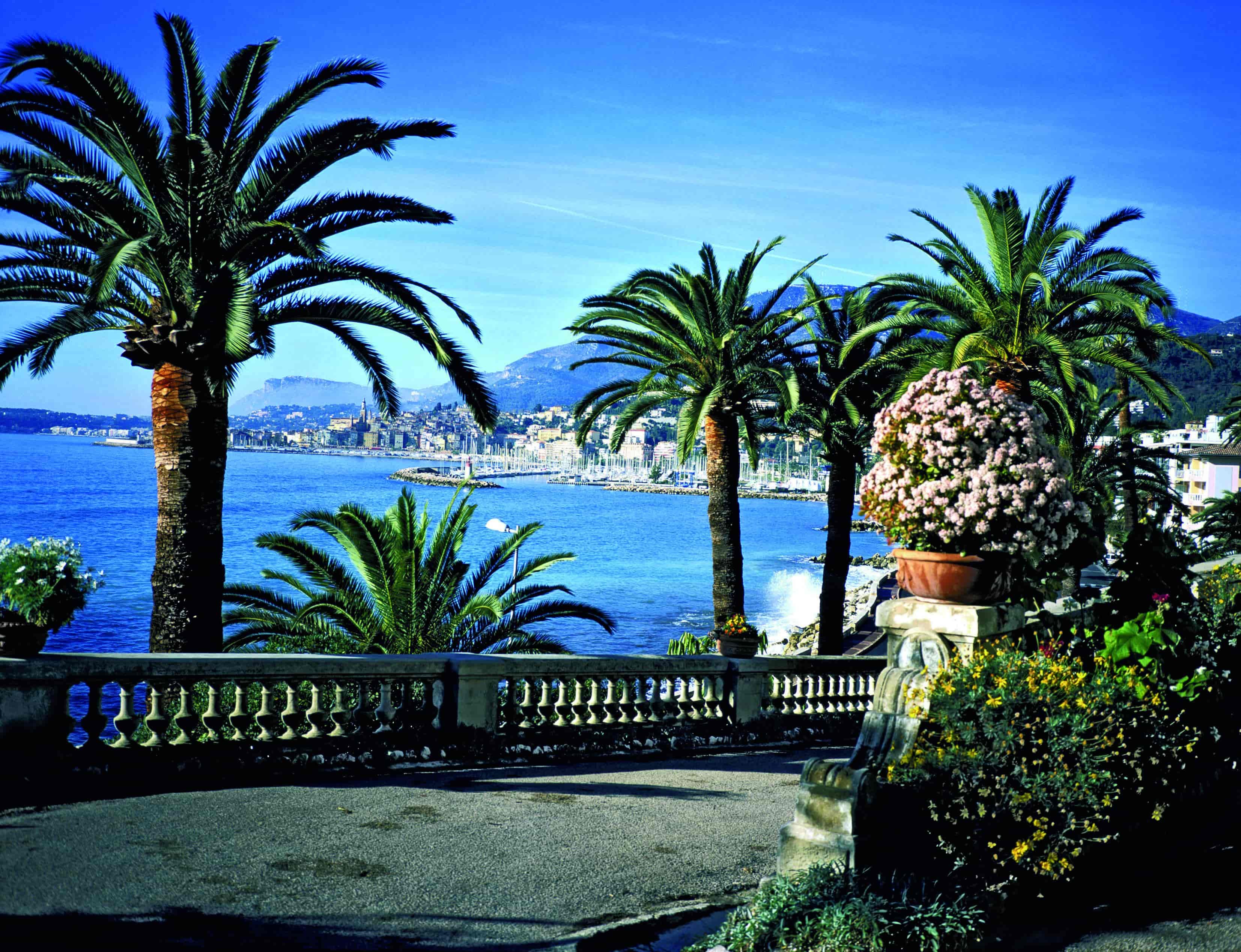 Oudjaarsavond in Menton, zee en balkons van de Côte d'Azur. - Zaterdag 2 januari: panoramische wandeling van Castellar naar Menton - einde van het verblijf - Samedi 02 janvier: Balade panoramique de Castellar à Menton - Fin du séjour