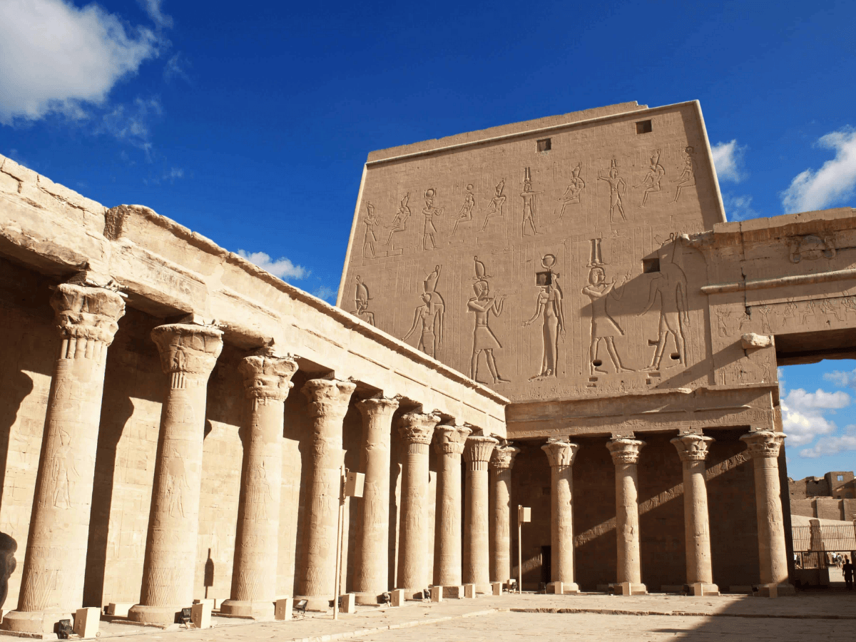 Meraviglie del Nilo e del Mar Rosso: Fuga a Il Cairo, Luxor e Hurghada - Crociera sul Nilo verso i templi di Kom Ombo ed Edfu 🚢🏛️ - Foto del giorno