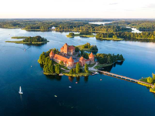 Van Vilnius naar Helsinki: de Baltische autotour