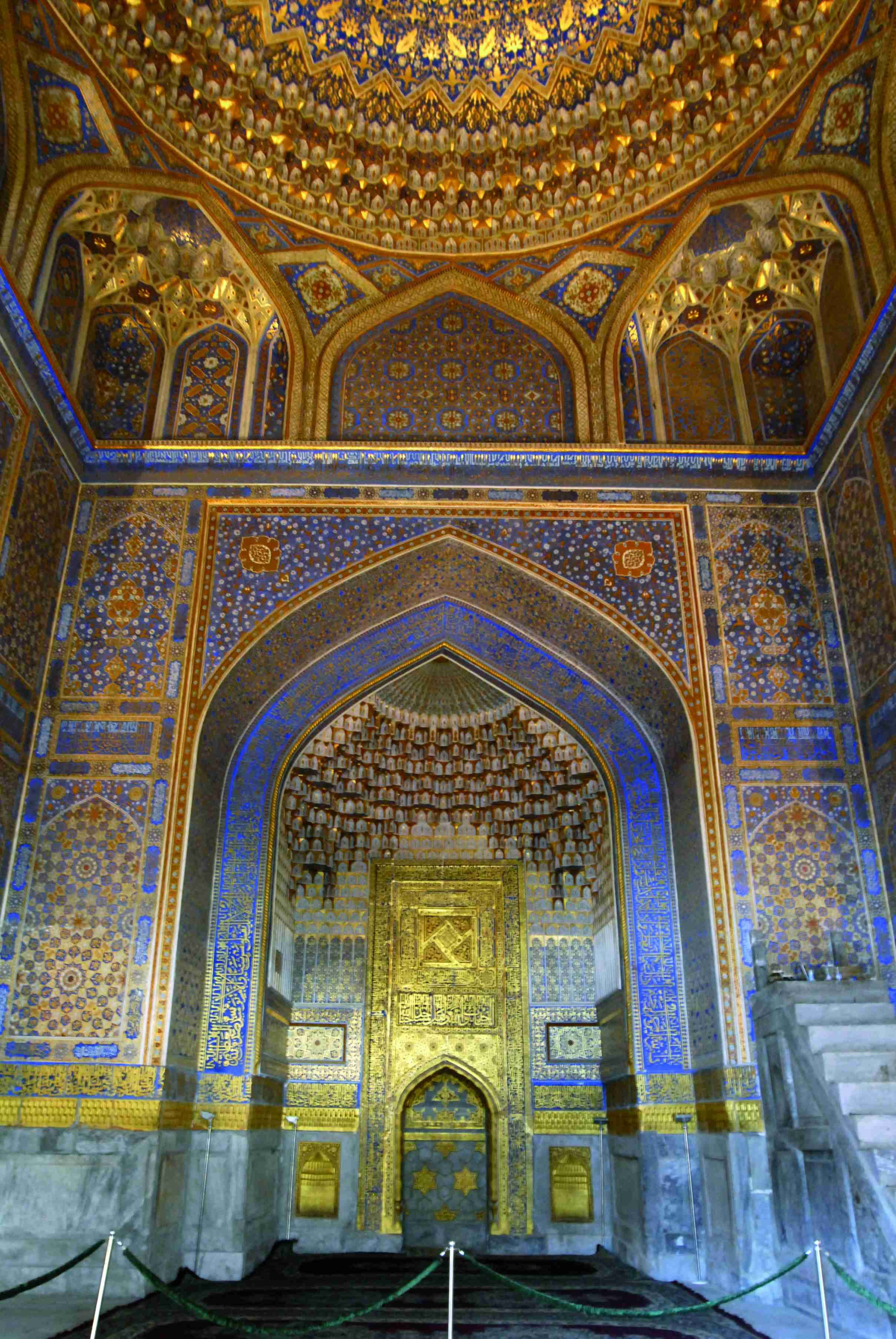 Uitgebreid Oezbekistan - Verkenning van Samarkand en treinreis naar Tasjkent. - Exploration de Samarkand et voyage en train à Tachkent