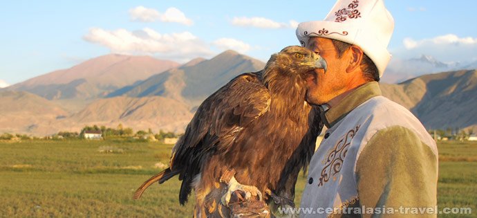 Attraverso le steppe e la Via della Seta - Karakol – canyon di Skazka – villaggio di Bokonbaevo – villaggio di Kochkor in auto, 250 km - Foto del giorno