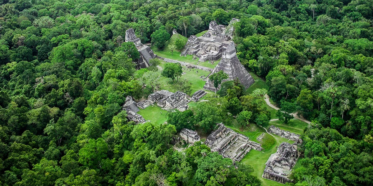 Guatemala: Land van avontuur en cultuur - De magie van Tikal - Foto van de dag