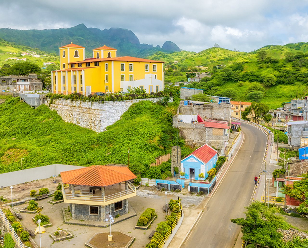The treasures of Santiago - Cultural visit in rural villages. - Visite culturelle dans les villages ruraux