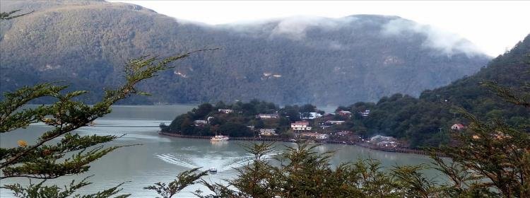 Magie de la route australe, 12 jours au bout du monde. - Caleta Tortel - Caleta Tortel