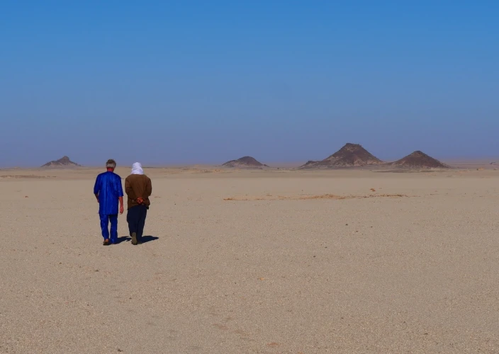 Immersion en Tadrart Rouge - Le Tassili, puis retour à Djanet en voiture. - Photo du jour