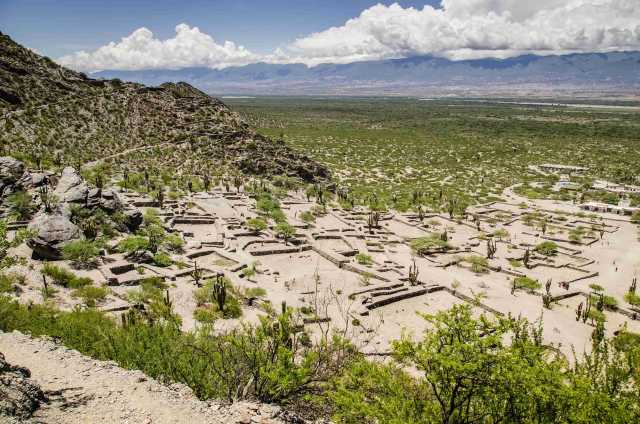 Parcourez la mythique route 40 : de Mendoza à Salta