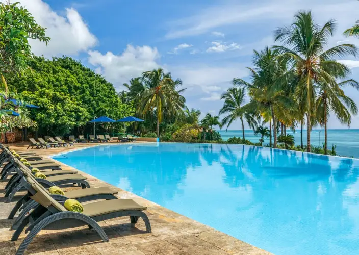 Tansania & Sansibar: 13-tägige Safari- und Strand-Erfahrung - Transfer zum Strand von Sansibar - Entspannung - Tagesfoto