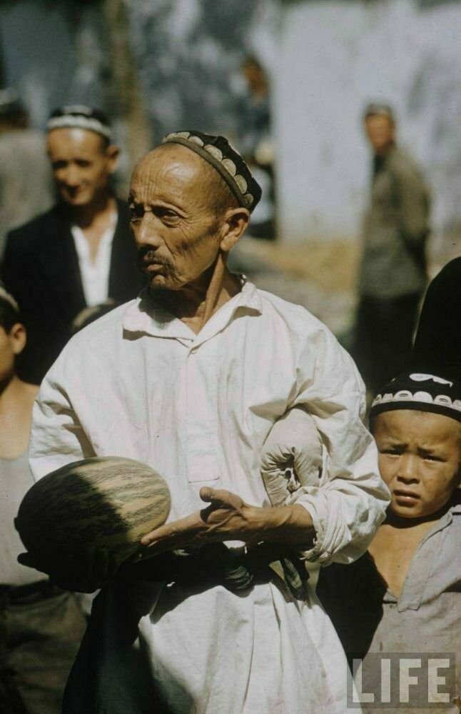 Viagem ao Uzbequistão, o legado de Tamerlão - Tashkent → Seu aeroporto – Café da manhã incluído - Foto do dia