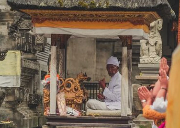 Voyage spirituel à Bali : yoga, purification et reconnexion au cœur de l’île des Dieux. - Repartir en gratitude - Photo du jour