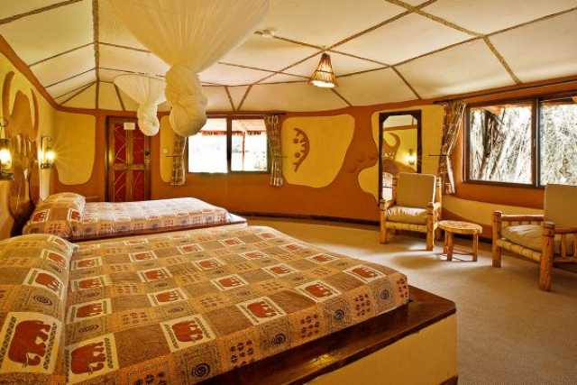 Kenya Swahili Heritage, Mombasa and Amboseli Safari