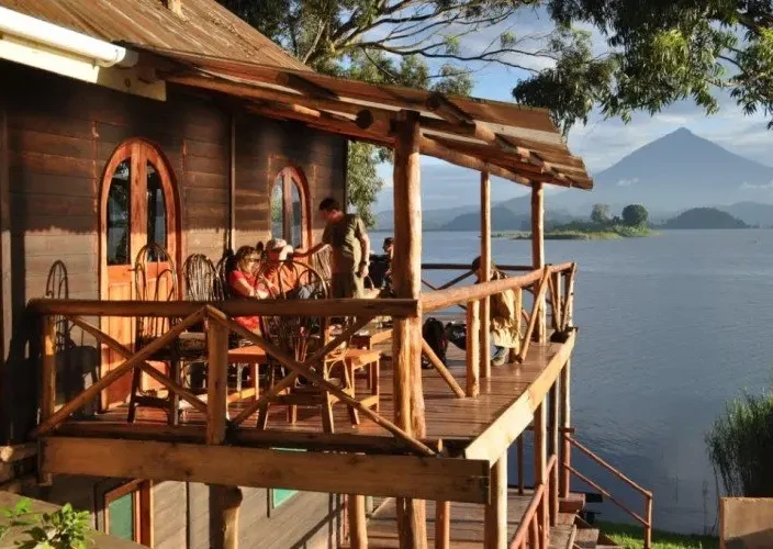 21-daagse Grote Oost-Afrika Expeditie - Ruhija Gorilla Trekking & Transfer naar Lake Bunyonyi - Foto van de dag