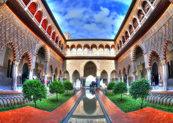 Monumental Andalusia by train - Seville - Séville