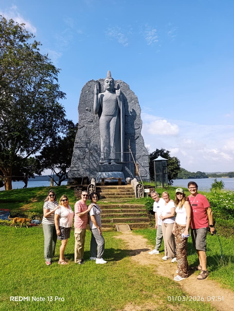 Esplora la Mitica Ceylon - Aukana Buddha - Roccia di Sigiriya - Foto del giorno