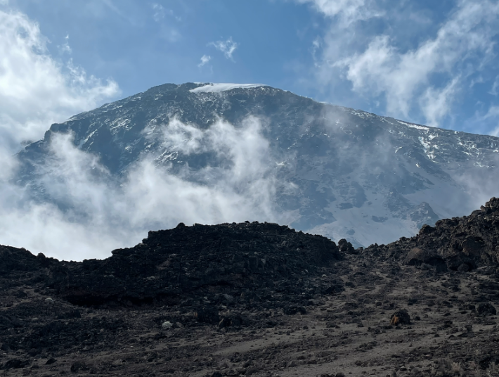 8 jours d'ascension du Kilimandjaro par la voie Machame - De Machame Gate à Machame Camp - De Machame Gate à Machame Camp