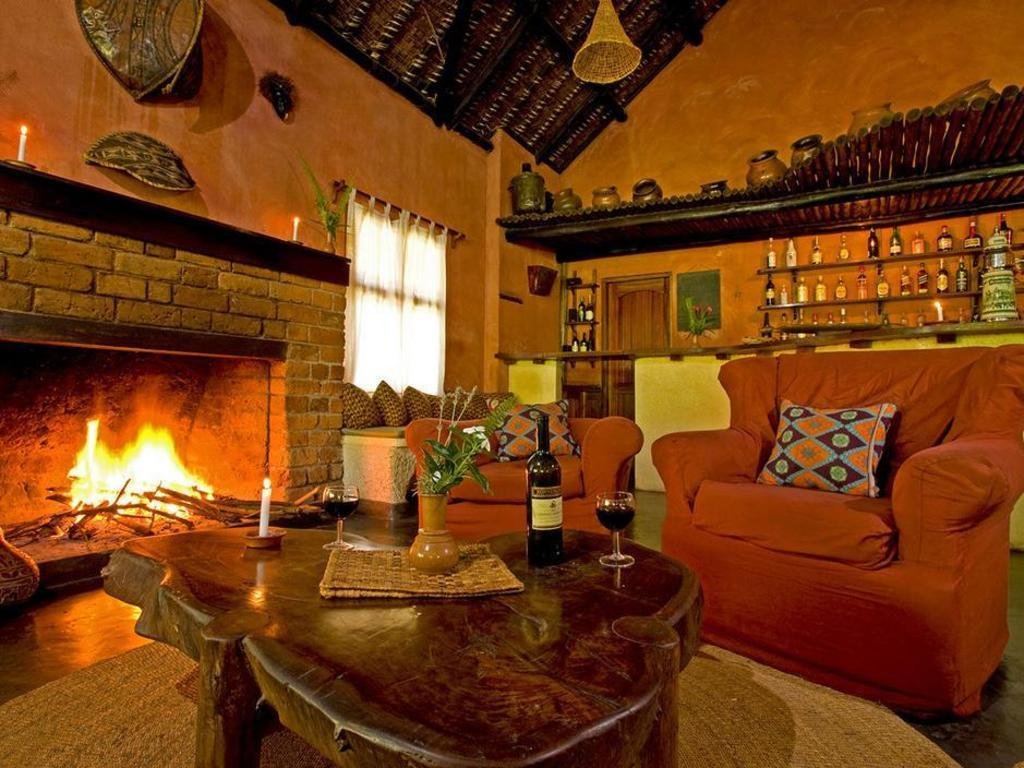 9-Day Northern Tanzania Wildlife Mid-Range Safari Experience with Cultural Tour - Drive back to Arusha and transfer to the airport. - 00e62f61317af54d6c92c7bbbe6f67ca