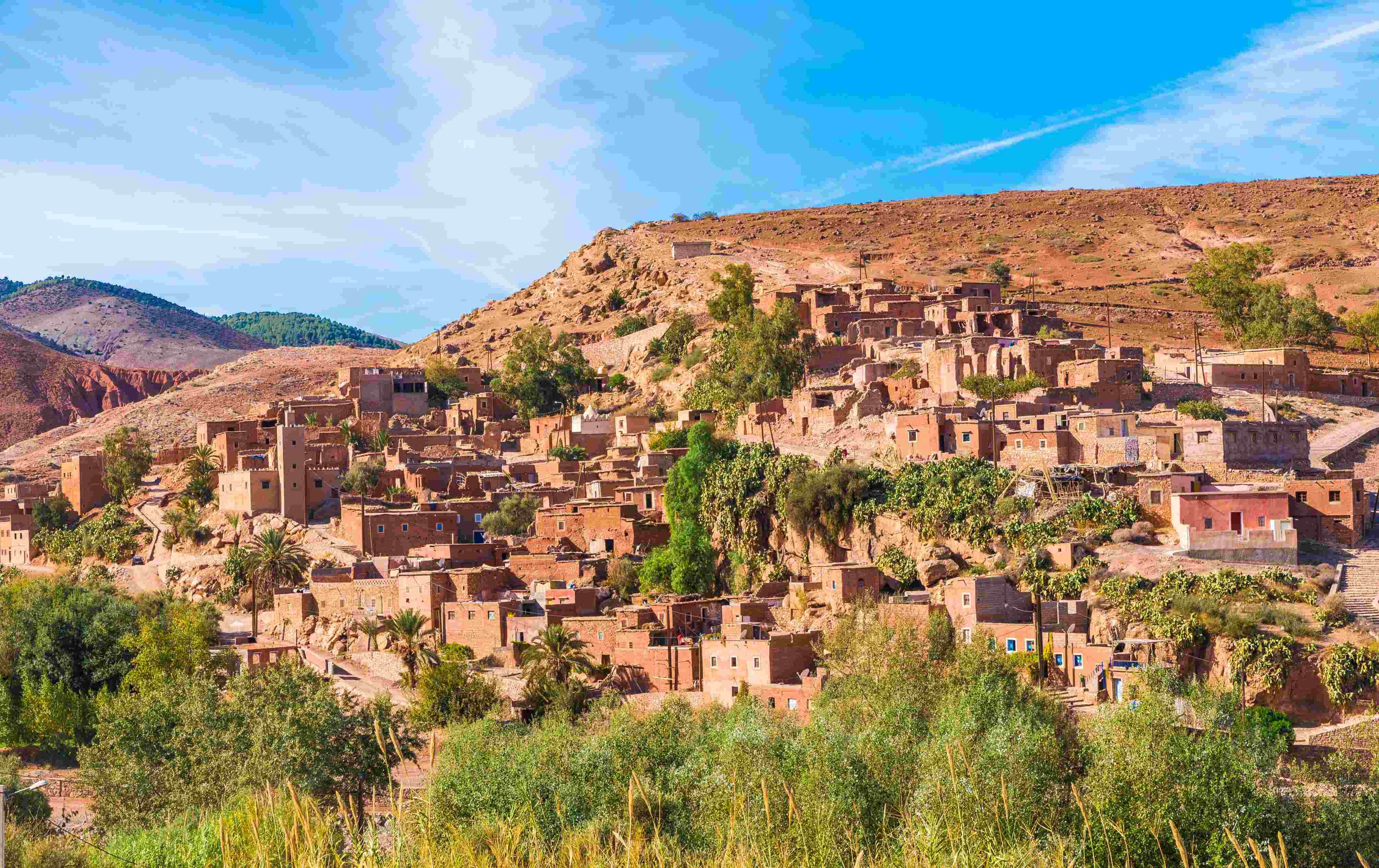 Ver Marruecos como poca gente lo hace.
El Toubkal es la montaña más alta del norte de África. - Refugio Toubkal -- Cumbre Toubkal ! (4 167 m) - Toubkal Refuge -- Toubkal Summit! (4,167m)